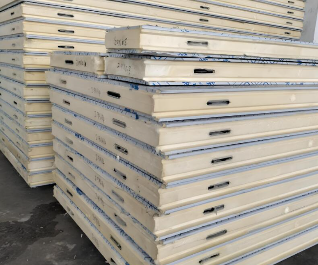 石嘴山聚氨酯保温板